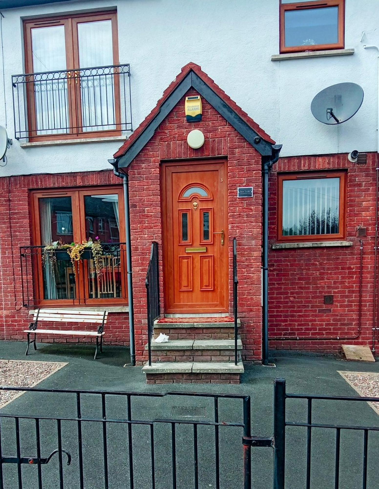 Sea Surf Apartment Bangor (Down)